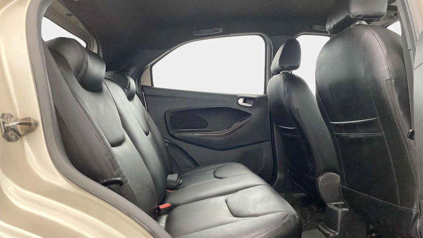 2018 Ford FREESTYLE TITANIUM 1.2 PETROL, Petrol, Manual, 59,894 km, Right Side Rear Door Cabin