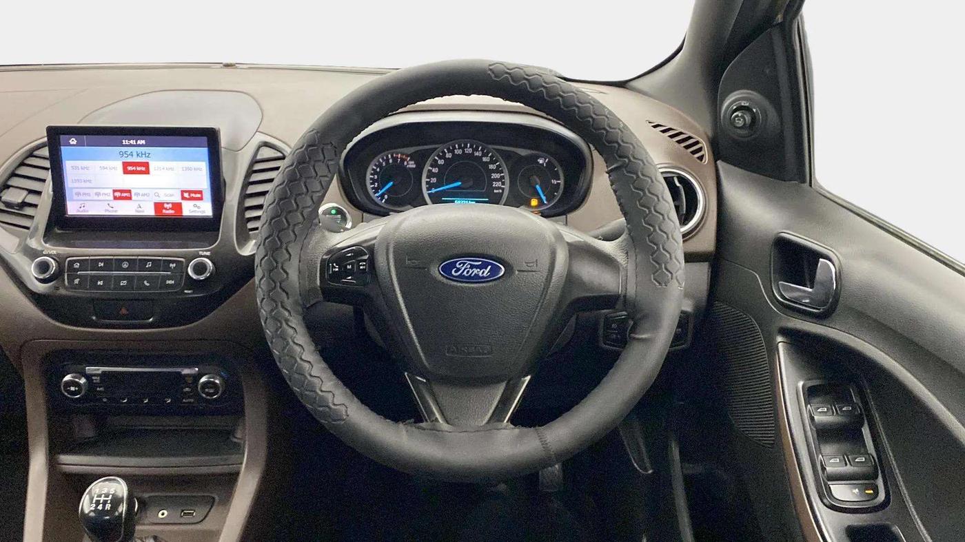 2018 Ford FREESTYLE TITANIUM 1.2 PETROL, Petrol, Manual, 59,894 km, Steering Wheel Close Up