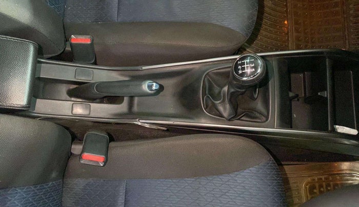 2019 Toyota Glanza V, Petrol, Manual, 27,015 km, Gear Lever