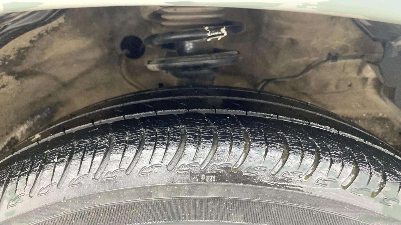 2020 Maruti S PRESSO VXI+, Petrol, Manual, 51,753 km, Right Front Tyre Tread