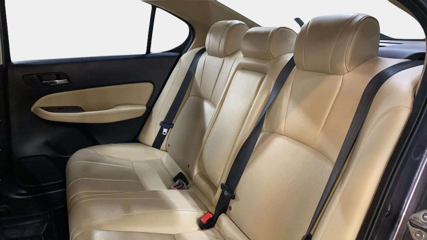 2021 Honda City 1.5L I-VTEC ZX, Petrol, Manual, 67,960 km, Right Side Rear Door Cabin