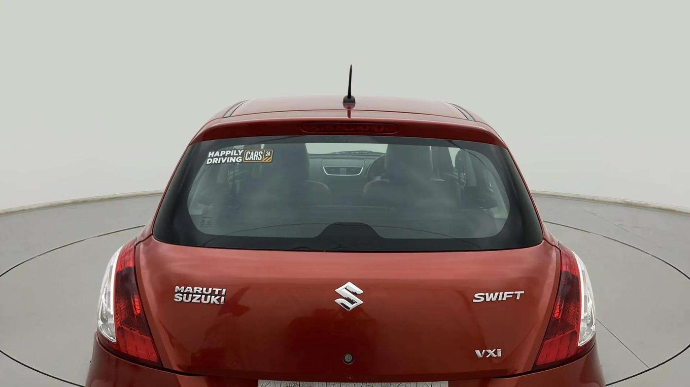 2013 Maruti Swift VXI, Petrol, Manual, 70,279 km, Rear Windshield