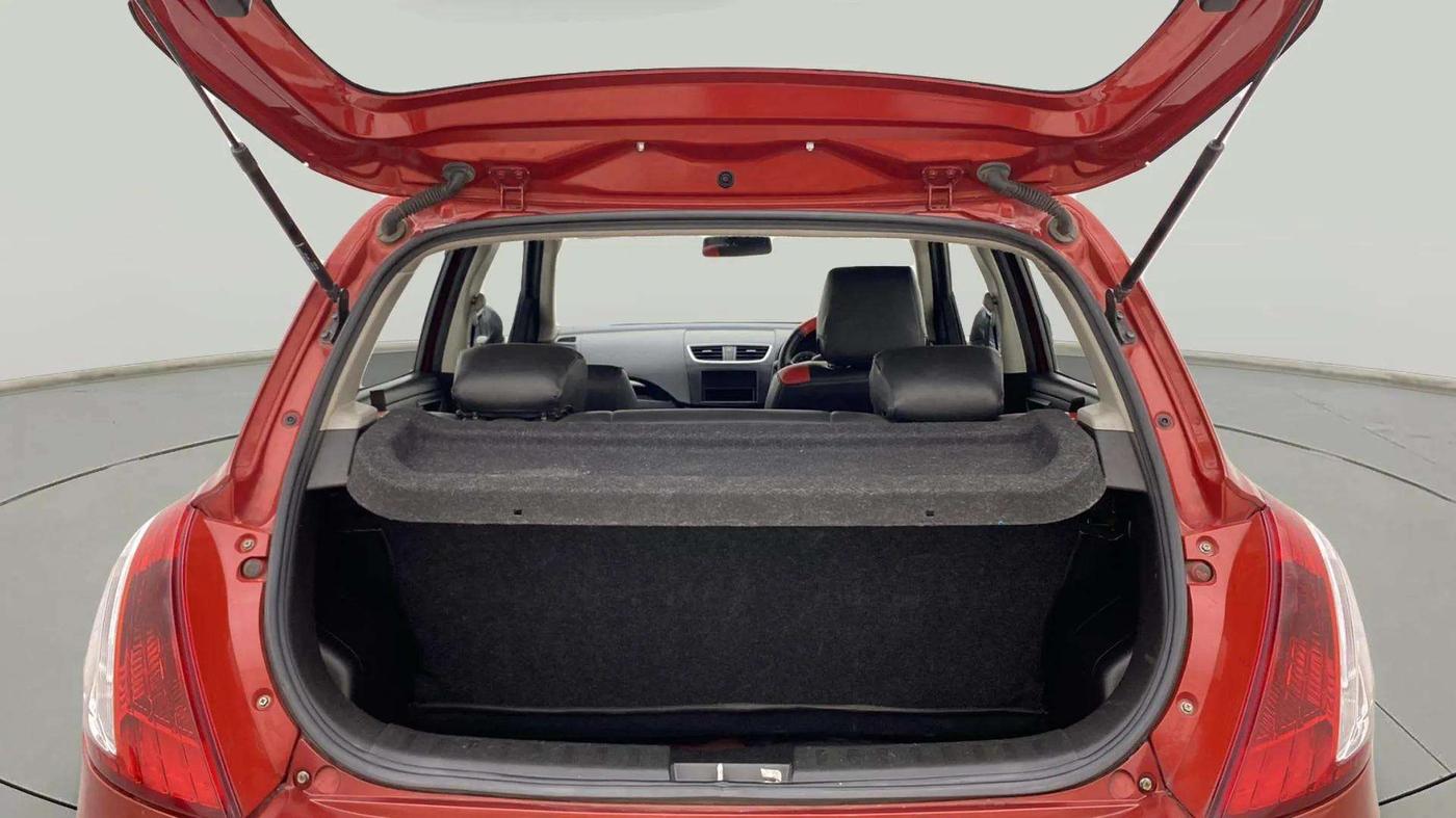 2013 Maruti Swift VXI, Petrol, Manual, 70,279 km, Boot Open Zoomed View