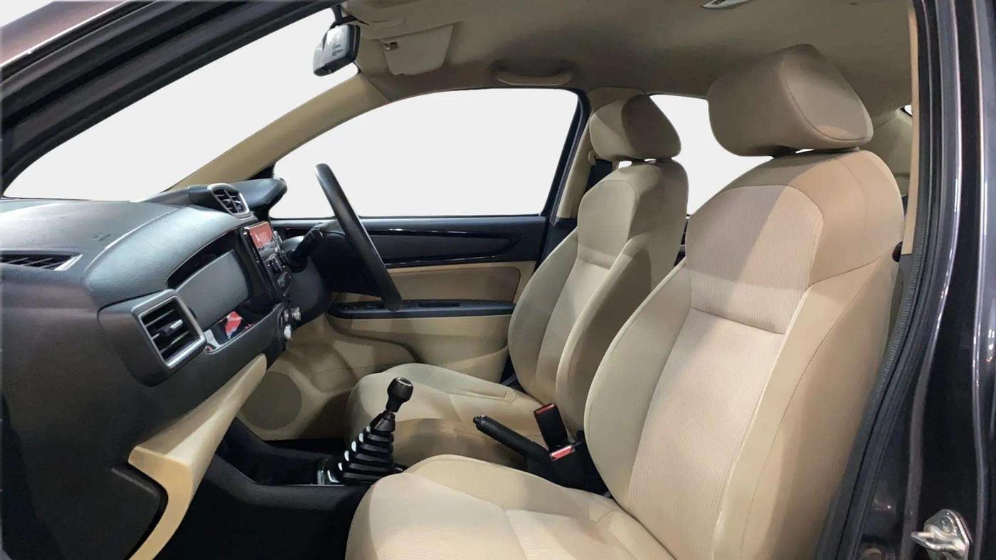 2019 Honda Amaze 1.2L I-VTEC V, Petrol, Manual, 65,256 km, Right Side Front Door Cabin