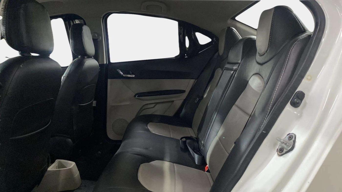 2023 Tata TIGOR XZ PLUS PETROL, Petrol, Manual, 22,160 km, Right Side Rear Door Cabin