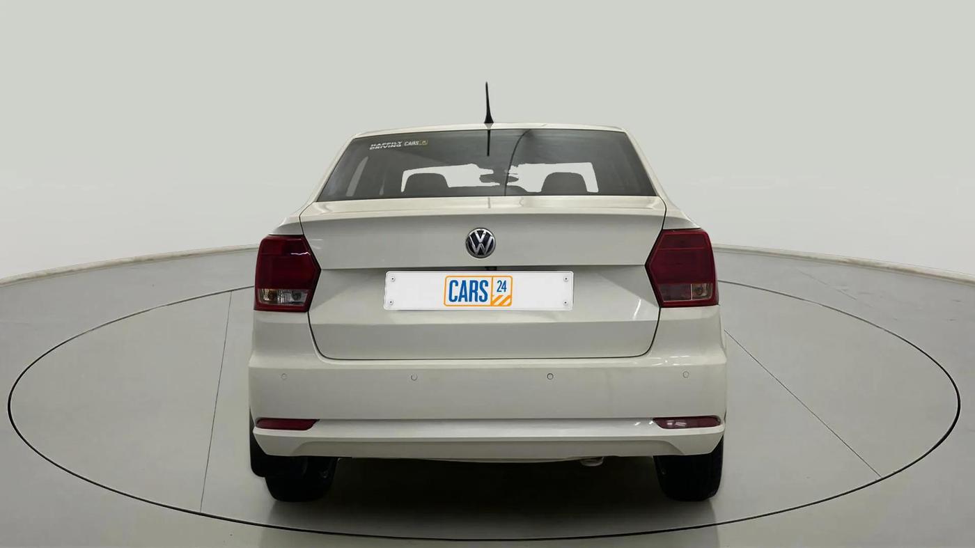 2016 Volkswagen Ameo HIGHLINE1.2L, Petrol, Manual, 86,560 km, Back/Rear