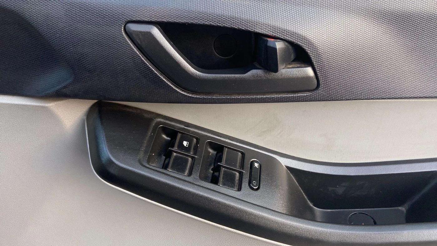 2023 Tata Tiago XT CNG, CNG, Manual, 24,422 km, Driver Side Door Panels Control