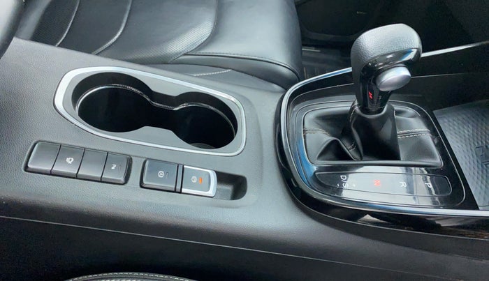 2021 MG HECTOR SHARP DCT PETROL, Petrol, Automatic, 21,972 km, Gear Lever