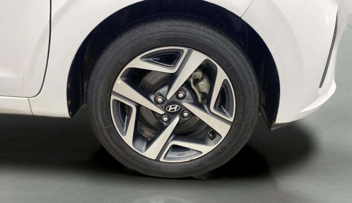 2020 Hyundai AURA SX 1.2 (O), Petrol, Manual, 49,026 km, Right front tyre - Tyre wear