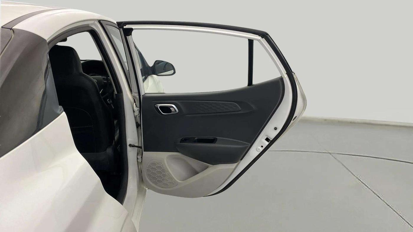 2020 Hyundai AURA SX 1.2 (O), Petrol, Manual, 49,392 km, RHS Rear Door