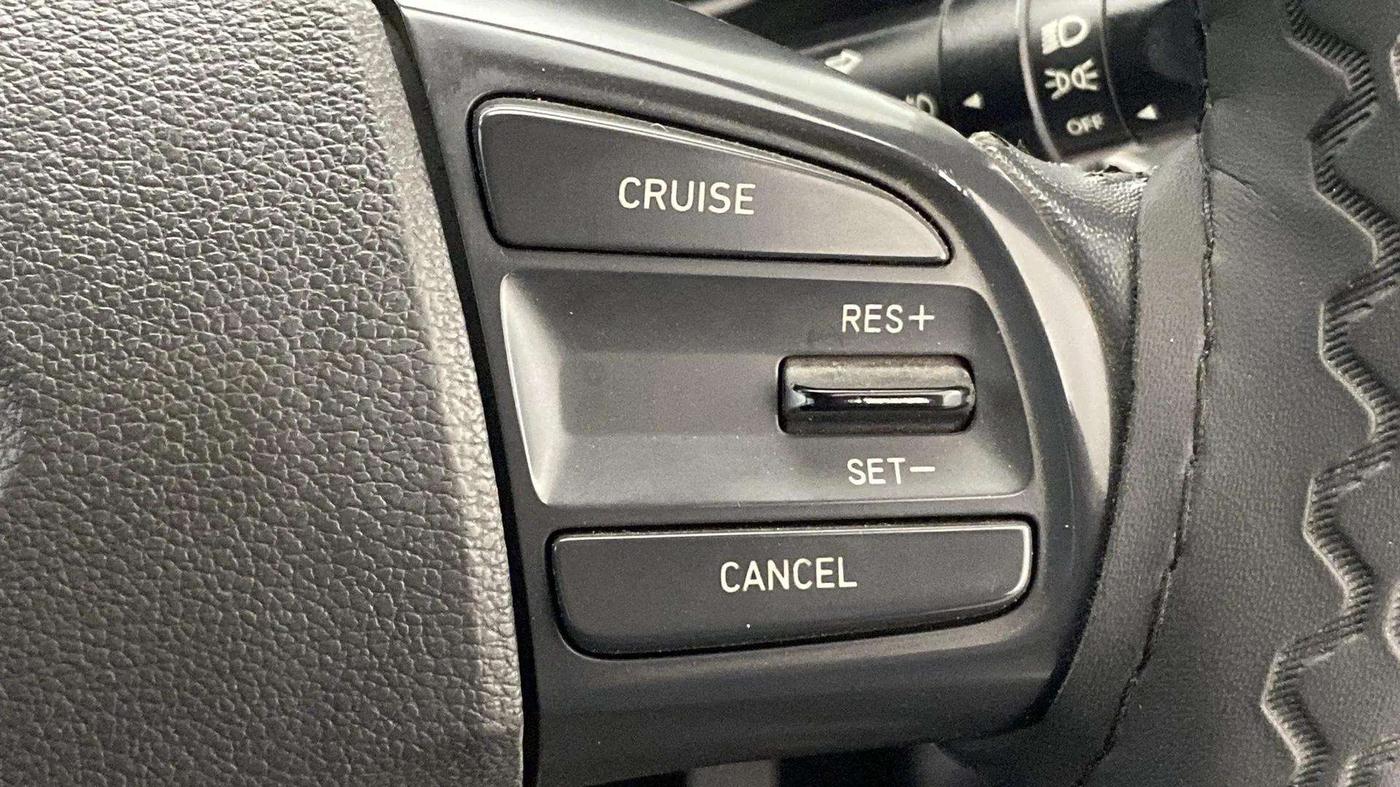 2020 Hyundai AURA SX 1.2 (O), Petrol, Manual, 49,392 km, Adaptive Cruise Control