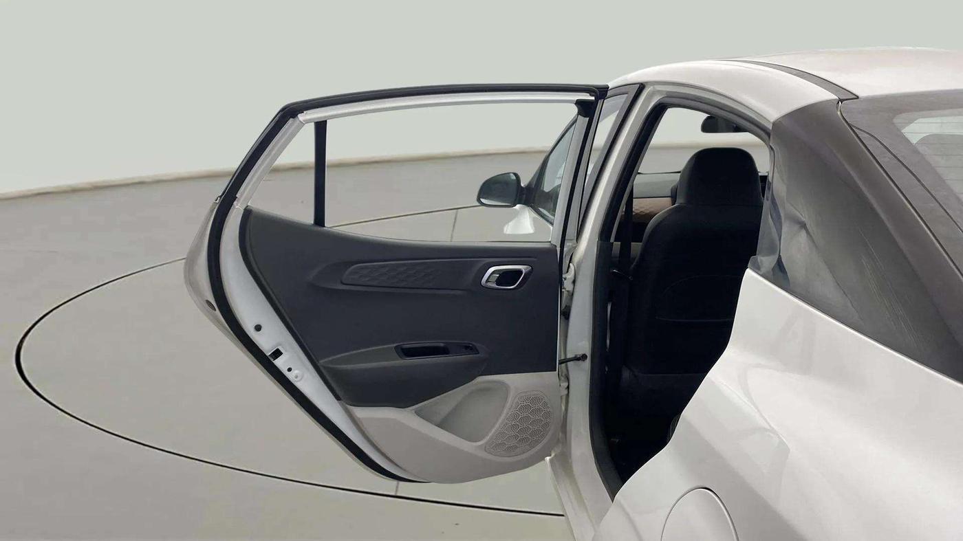 2020 Hyundai AURA SX 1.2 (O), Petrol, Manual, 49,392 km, LHS Rear Door
