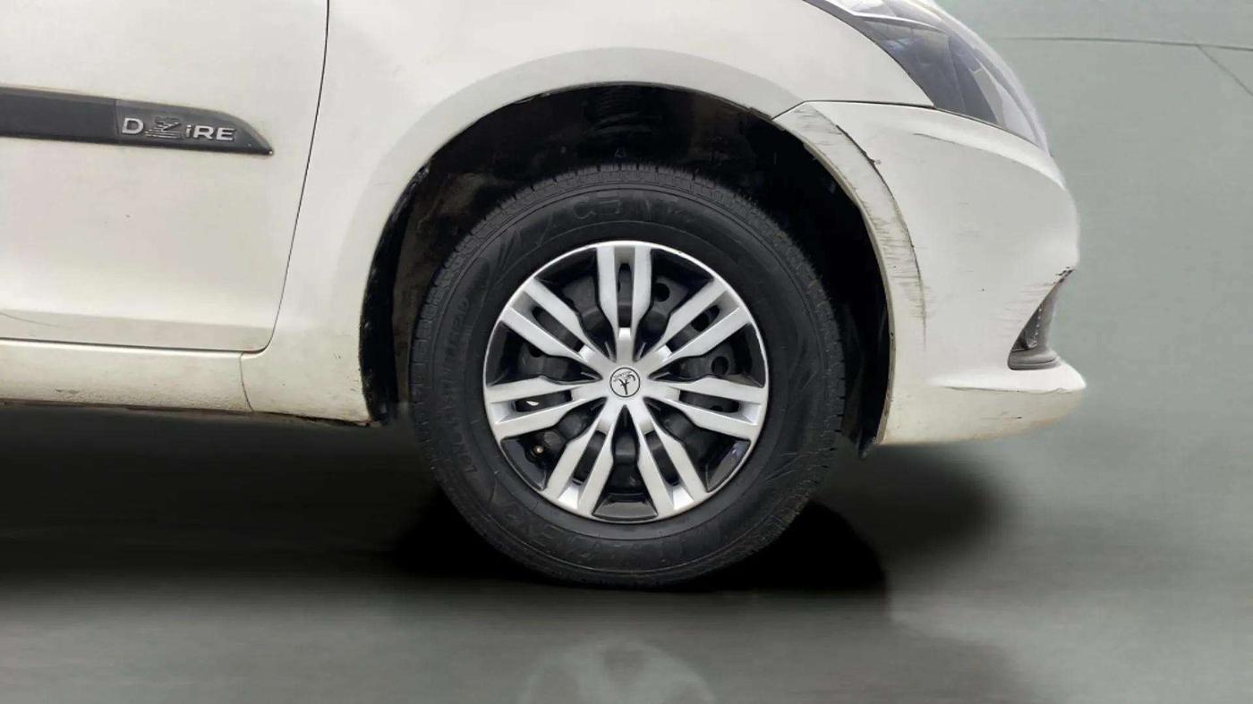 2015 Maruti Swift Dzire VXI, Petrol, Manual, 90,296 km, Right Front Wheel
