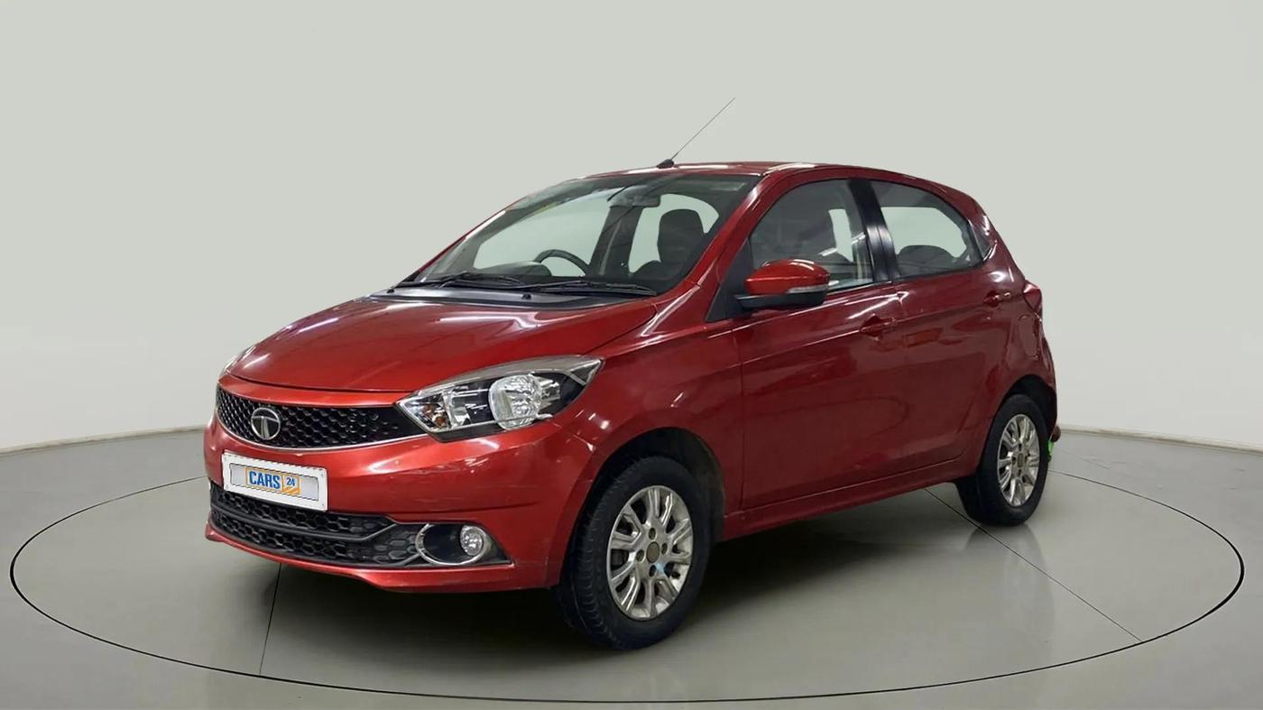 2018 Tata Tiago XZ PETROL, Petrol, Manual, 19,868 km, Left Front Diagonal