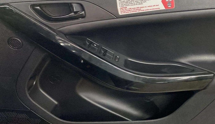 2021 Tata NEXON XZA PLUS PETROL DARK EDITION, Petrol, Automatic, 53,506 km, Driver Side Door Panels Control