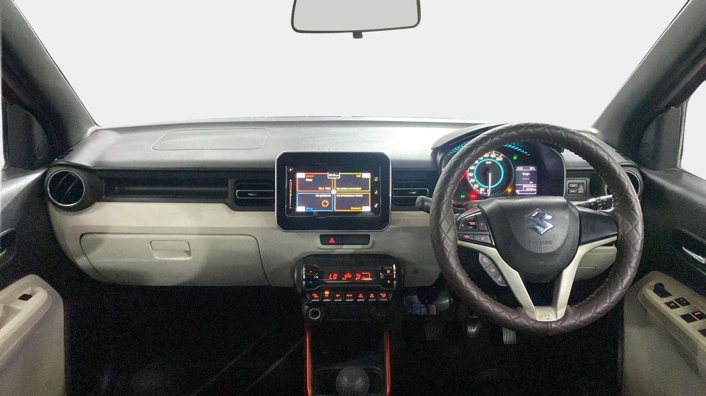 2018 Maruti IGNIS ALPHA 1.2 DUAL TONE, Petrol, Manual, 49,472 km, Dashboard