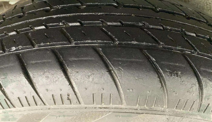 2019 Maruti New Wagon-R LXI CNG 1.0, CNG, Manual, 28,752 km, Left Front Tyre Tread