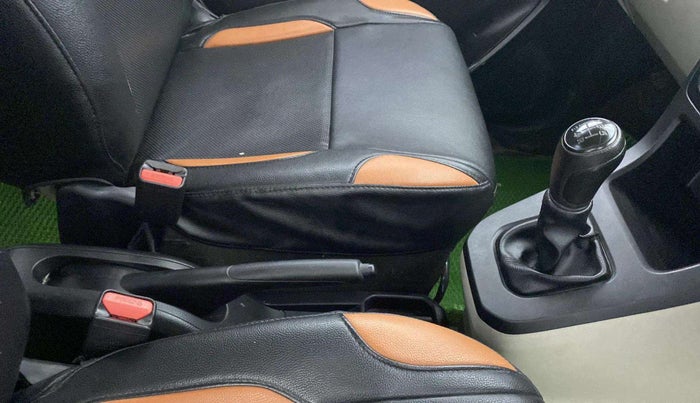 2019 Maruti New Wagon-R LXI CNG 1.0, CNG, Manual, 28,752 km, Gear Lever