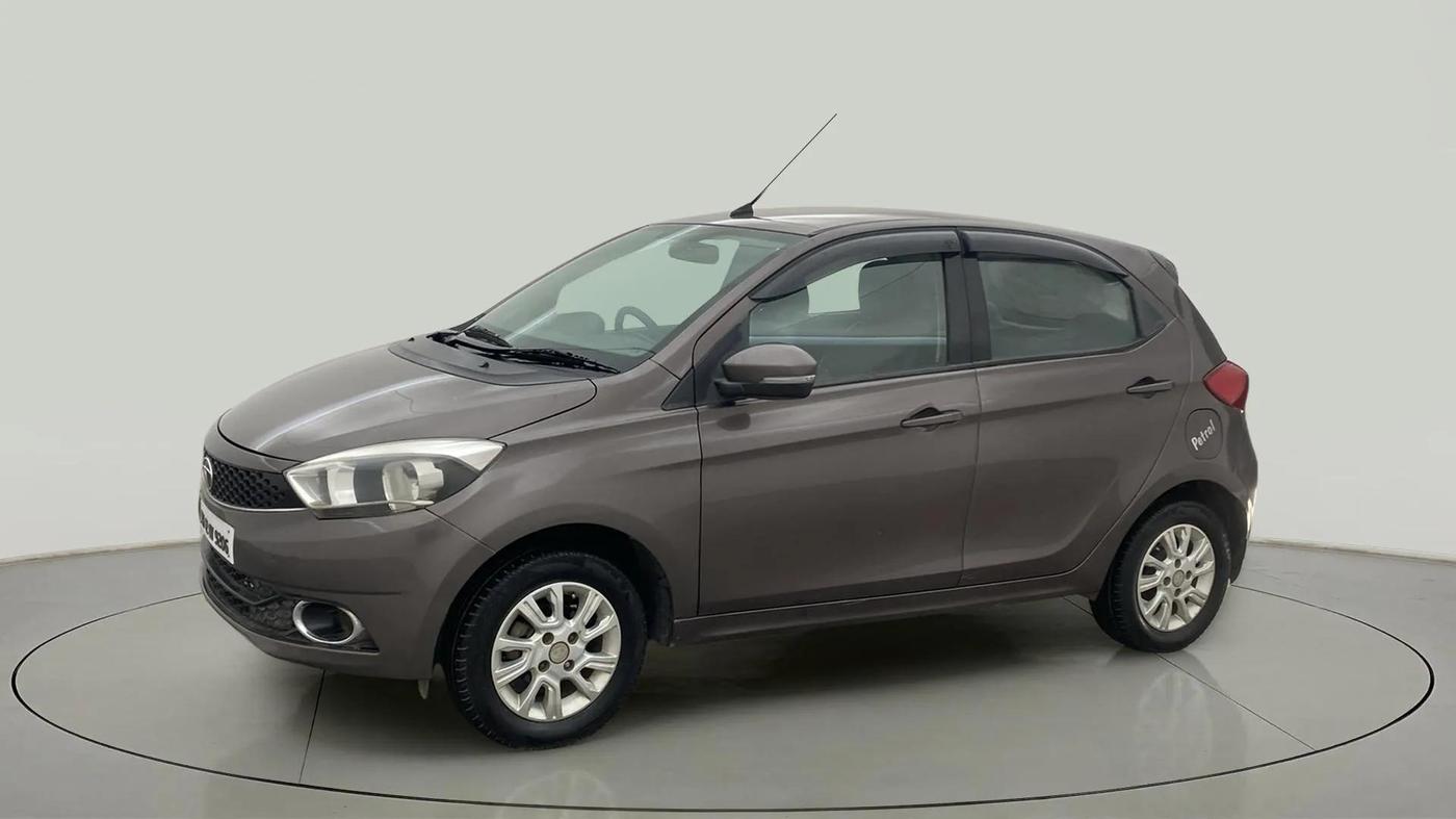 2018 Tata Tiago XZ PETROL, Petrol, Manual, 97,476 km, Left Front Diagonal