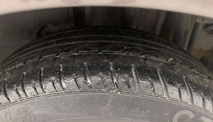 2018 Tata Tiago XZ PETROL, Petrol, Manual, 98,186 km, Left Rear Tyre Tread