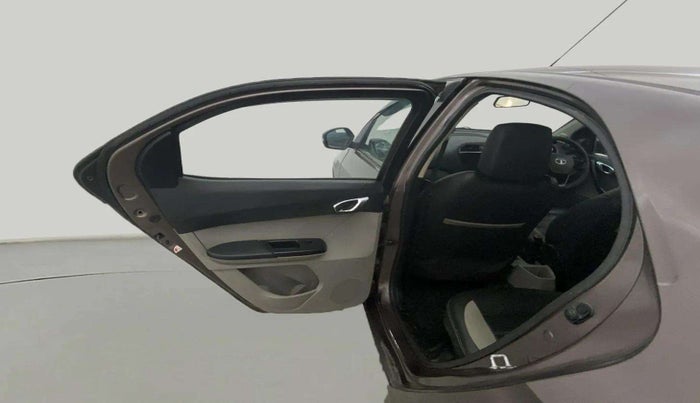 2018 Tata Tiago XZ PETROL, Petrol, Manual, 98,186 km, LHS Rear Door