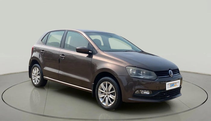 2016 Volkswagen Polo HIGHLINE1.2L, Petrol, Manual, 61,111 km, Right Front Diagonal