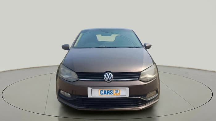 2016 Volkswagen Polo HIGHLINE1.2L, Petrol, Manual, 61,170 km, Front