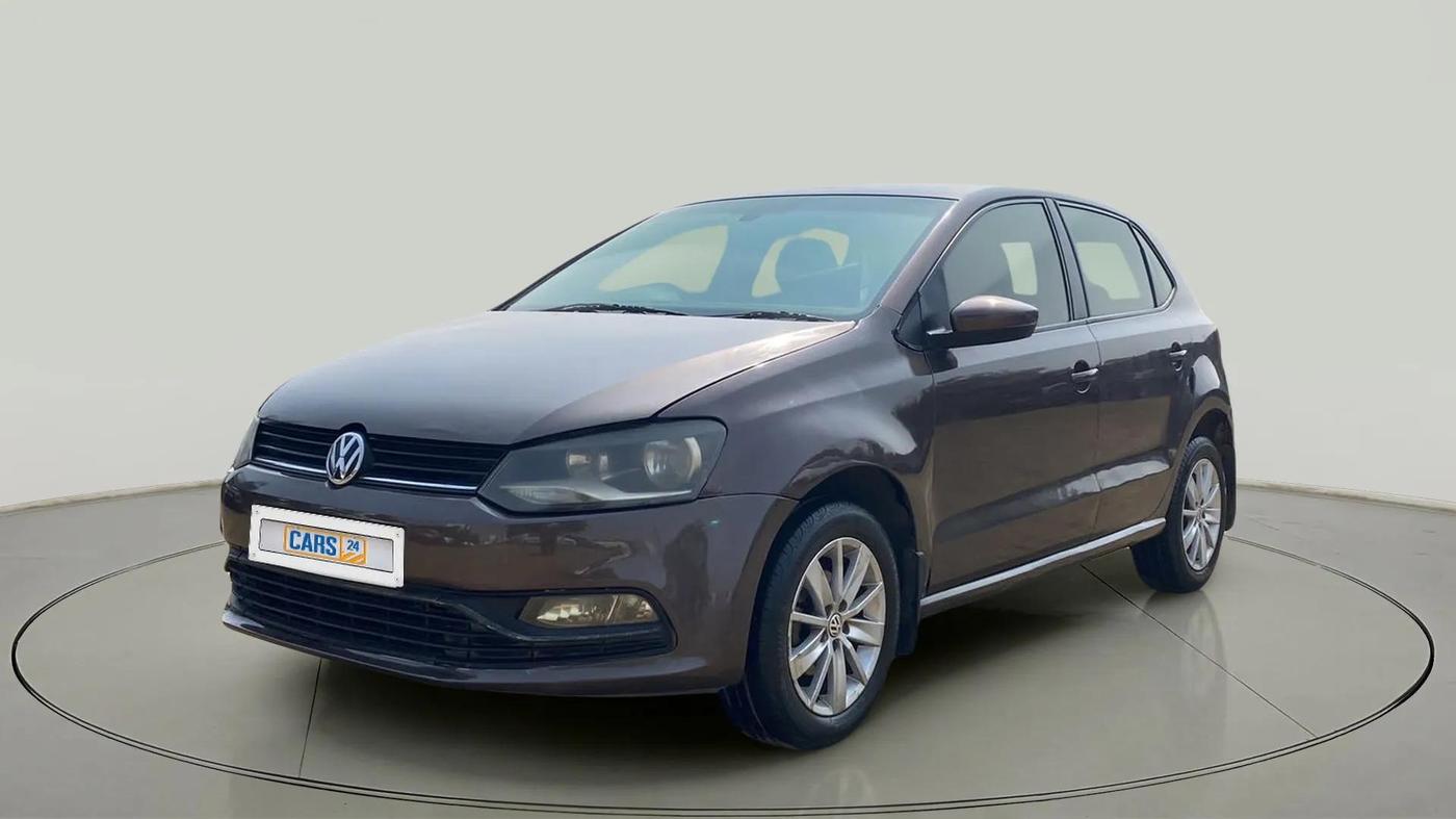 2016 Volkswagen Polo HIGHLINE1.2L, Petrol, Manual, 61,170 km, Left Front Diagonal