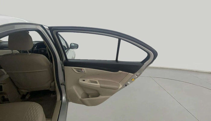 2016 Maruti Ciaz VXI+, Petrol, Manual, 52,036 km, RHS Rear Door