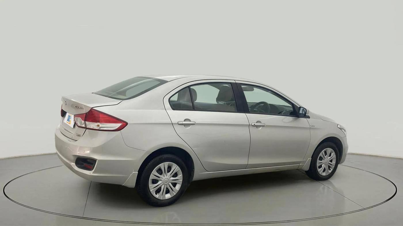 2016 Maruti Ciaz VXI+, Petrol, Manual, 52,036 km, Right Back Diagonal