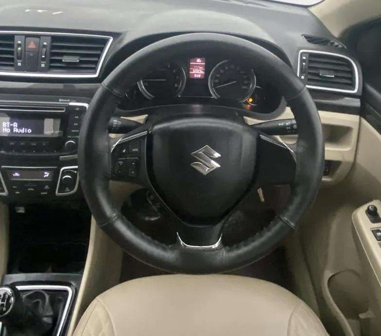 2016 Maruti Ciaz VXI+, Petrol, Manual, 52,036 km, Steering Wheel Close Up