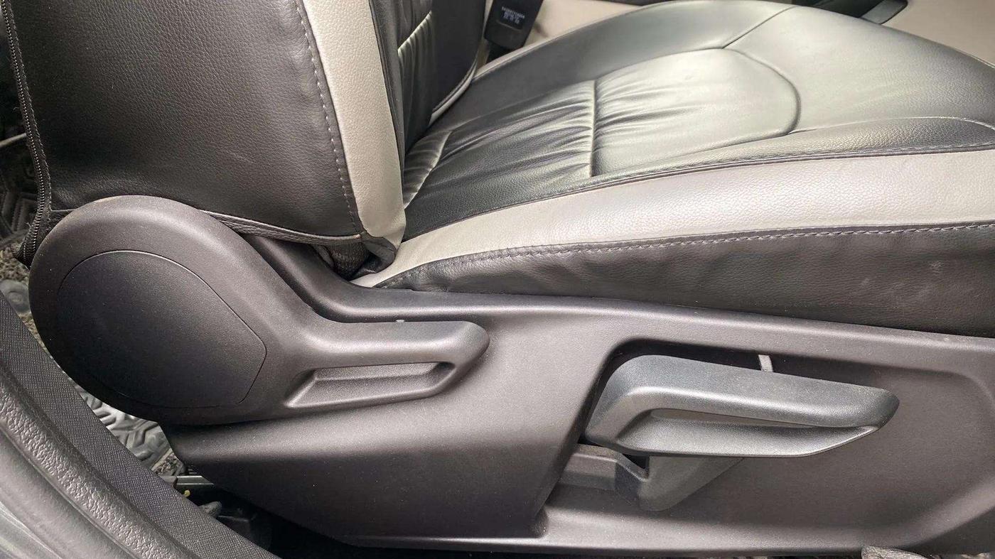 2022 Tata NEXON XZ PLUS (HS) PETROL, Petrol, Manual, 19,960 km, Driver Side Adjustment Panel