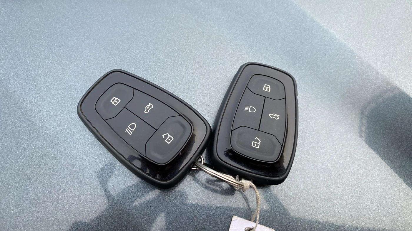 2022 Tata NEXON XZ PLUS (HS) PETROL, Petrol, Manual, 19,960 km, Key Close Up