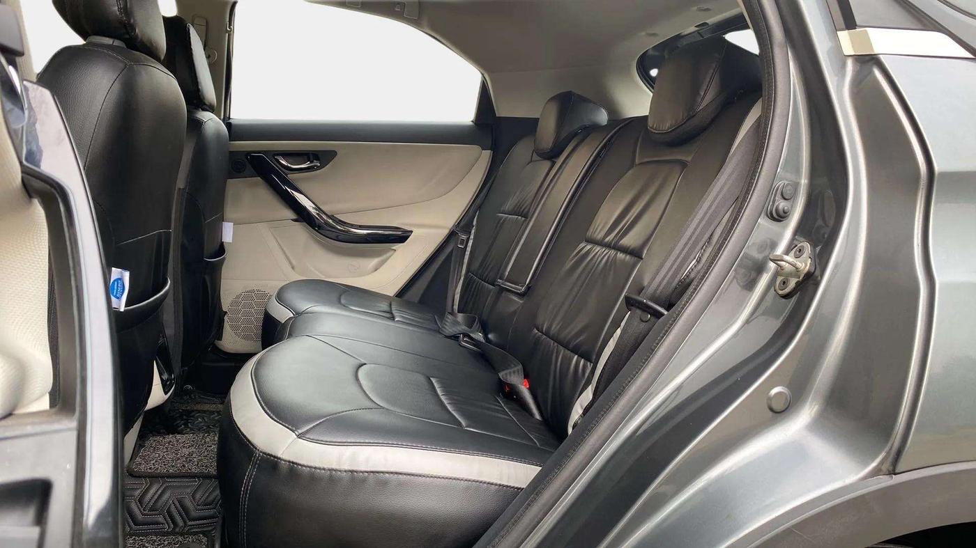 2022 Tata NEXON XZ PLUS (HS) PETROL, Petrol, Manual, 19,960 km, Right Side Rear Door Cabin