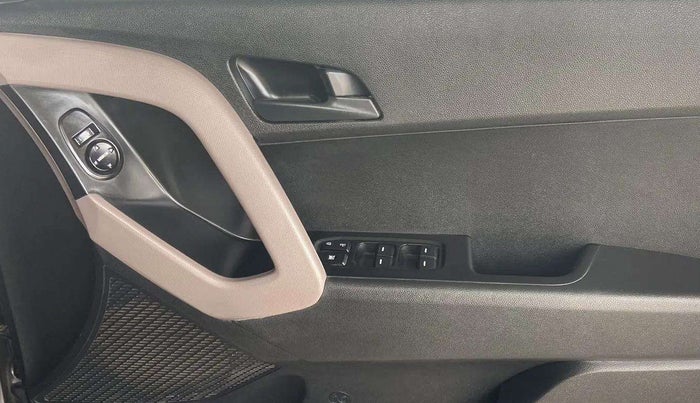 2019 Hyundai Creta E PLUS 1.6 PETROL, Petrol, Manual, 73,676 km, Driver Side Door Panels Control