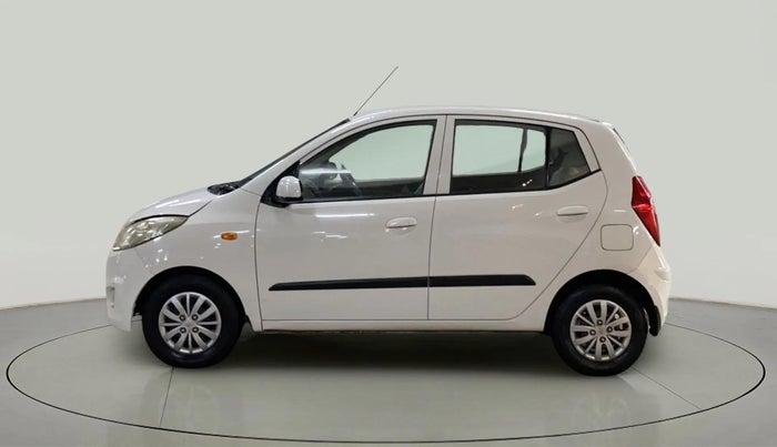 2015 Hyundai i10 SPORTZ 1.1, Petrol, Manual, 47,967 km, Left Side