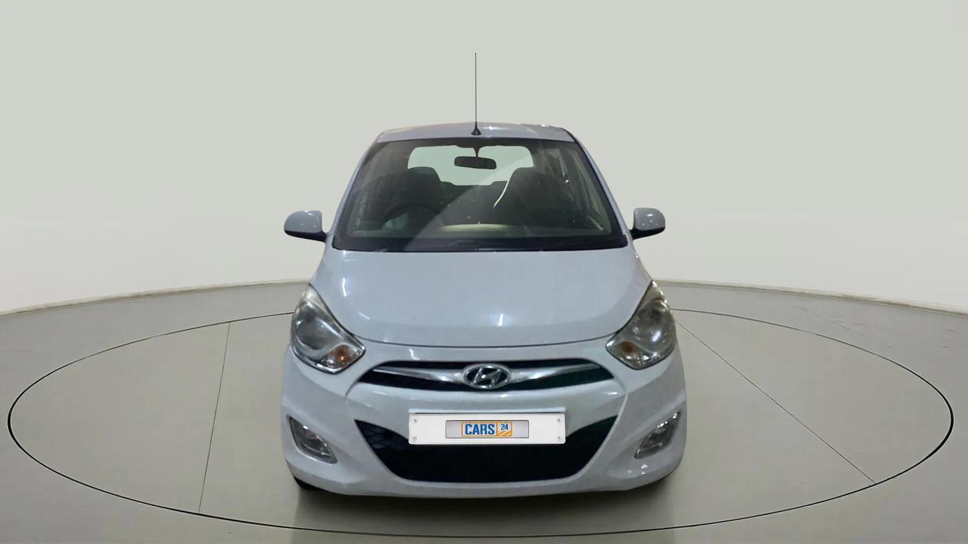 2015 Hyundai i10 SPORTZ 1.1, Petrol, Manual, 47,968 km, Front