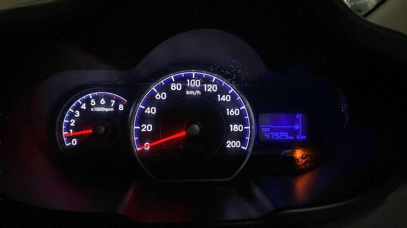 2015 Hyundai i10 SPORTZ 1.1, Petrol, Manual, 47,968 km, Odometer Image