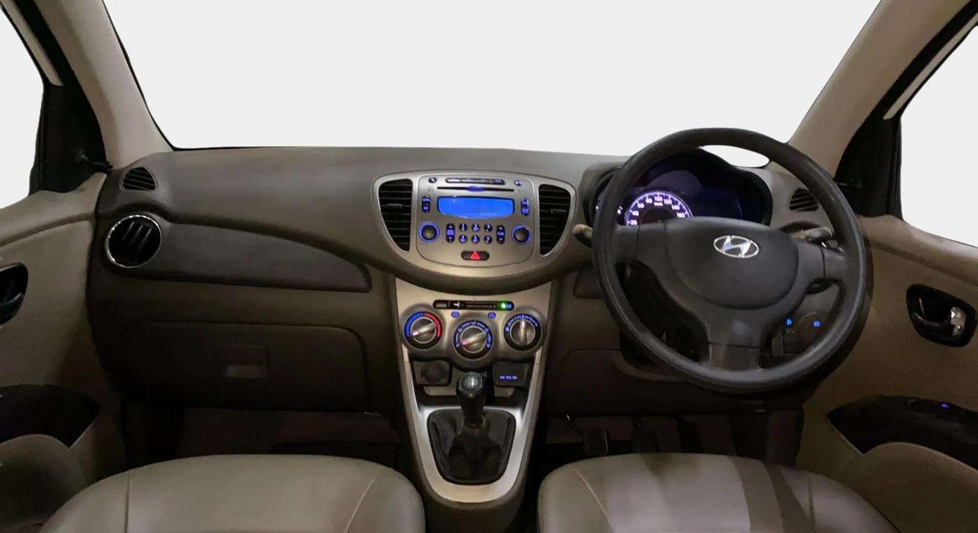 2015 Hyundai i10 SPORTZ 1.1, Petrol, Manual, 47,968 km, Dashboard