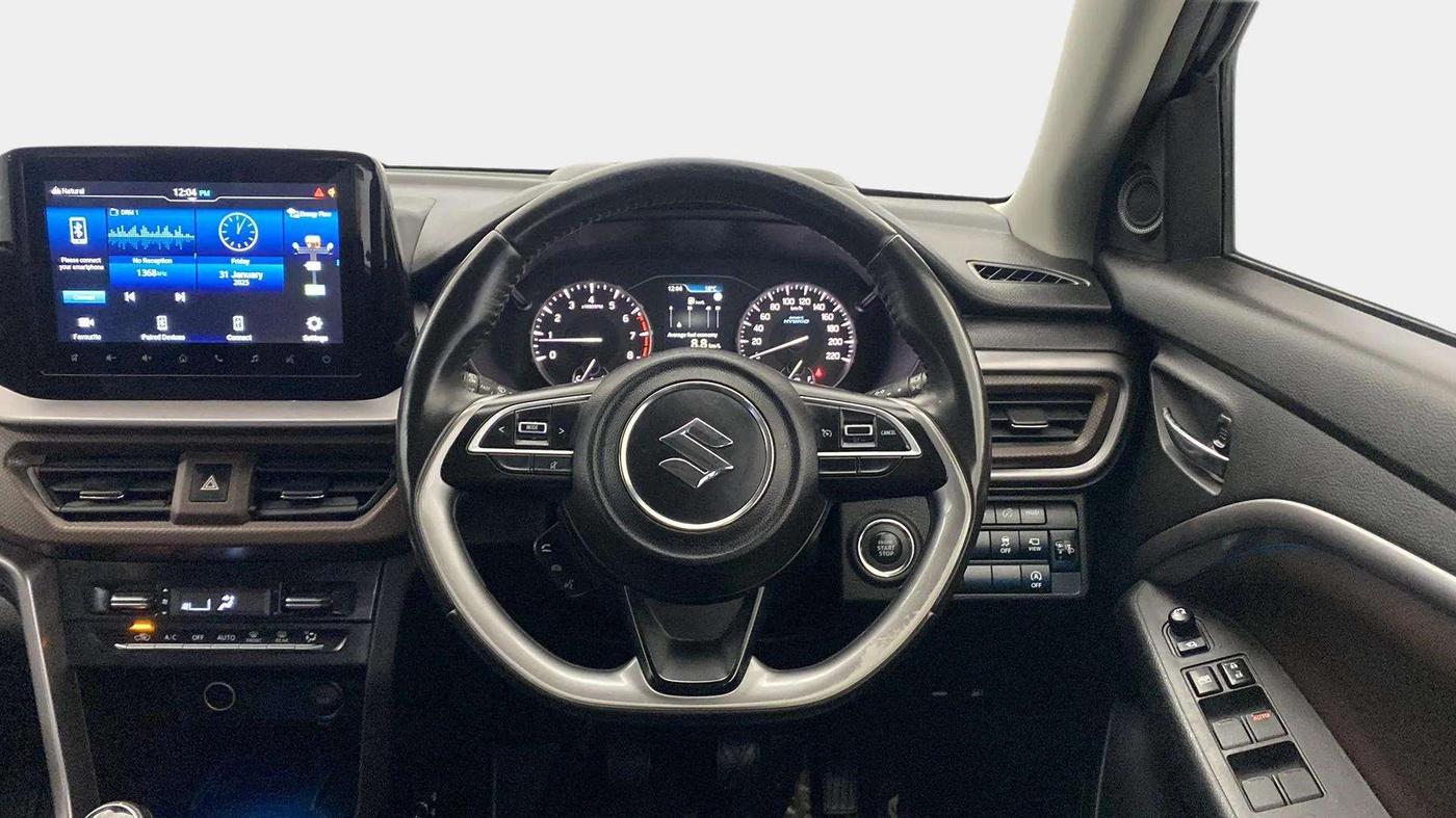 2022 Maruti BREZZA ZXI + SMART HYBRID DUAL TONE, Petrol, Manual, 42,409 km, Steering Wheel Close Up