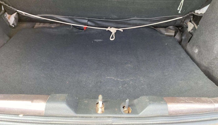 2016 Tata Tiago XM PETROL, Petrol, Manual, 45,563 km, Boot Inside