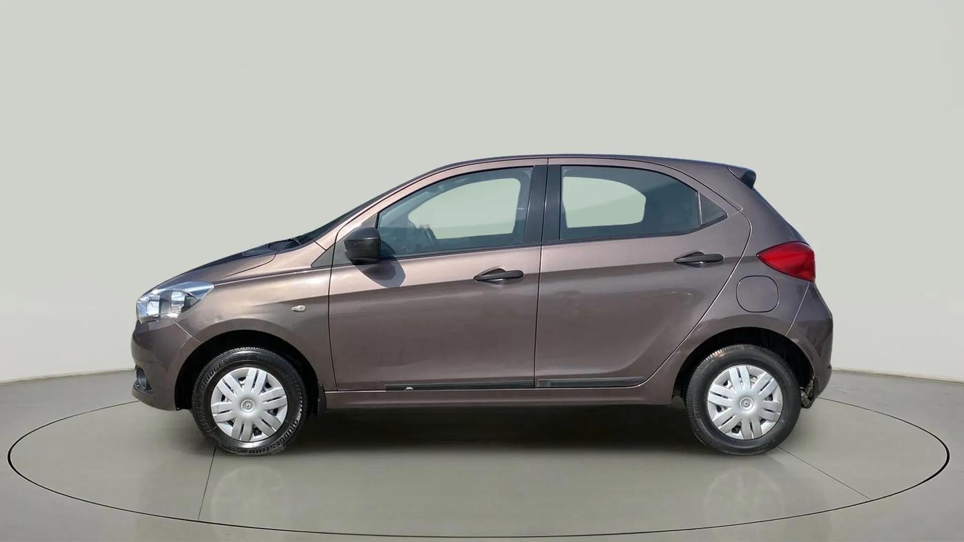 2016 Tata Tiago XM PETROL, Petrol, Manual, 45,563 km, Left Side