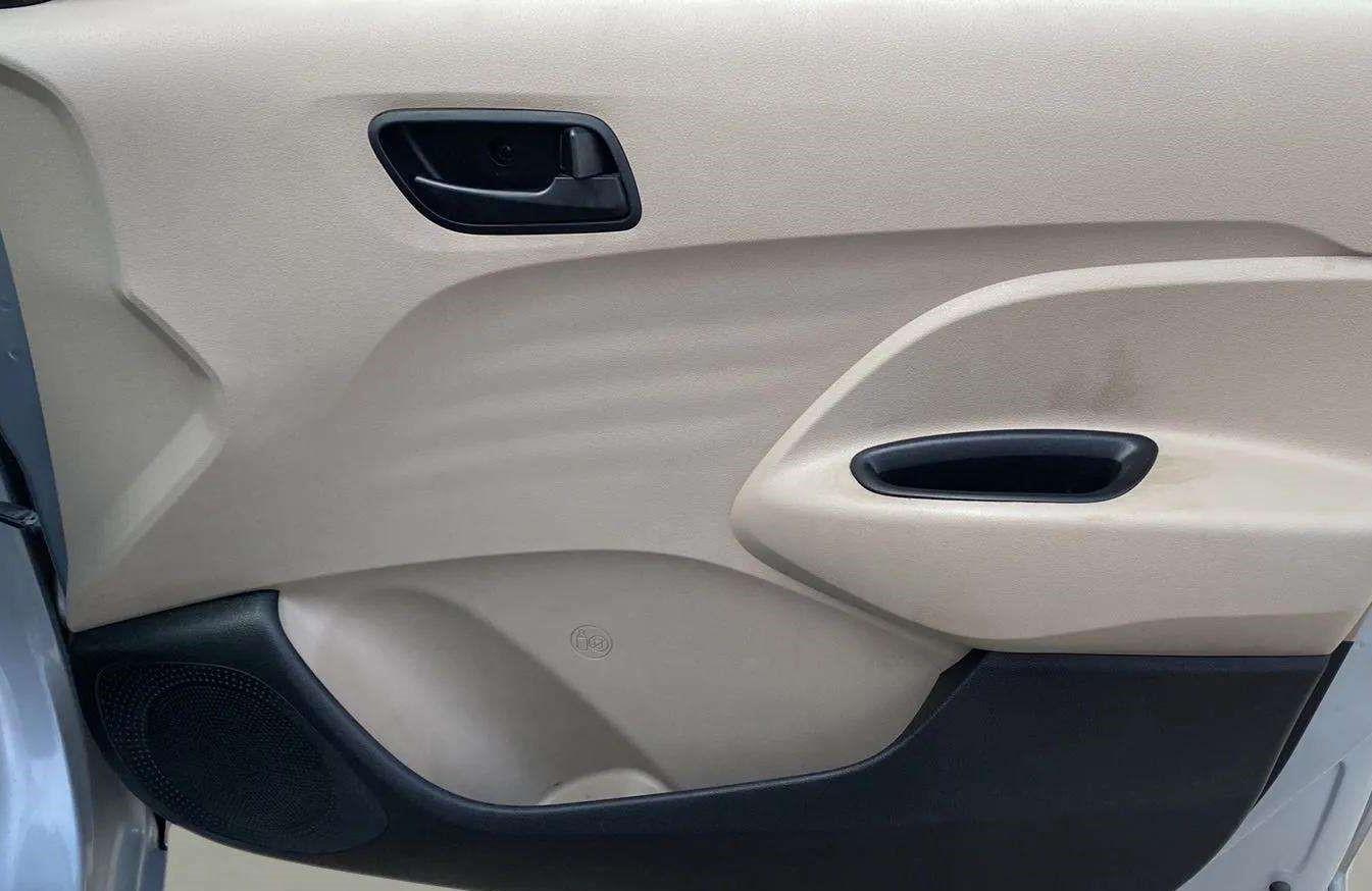 2021 Hyundai NEW SANTRO SPORTZ MT, Petrol, Manual, 59,890 km, Driver Side Door Panels Control
