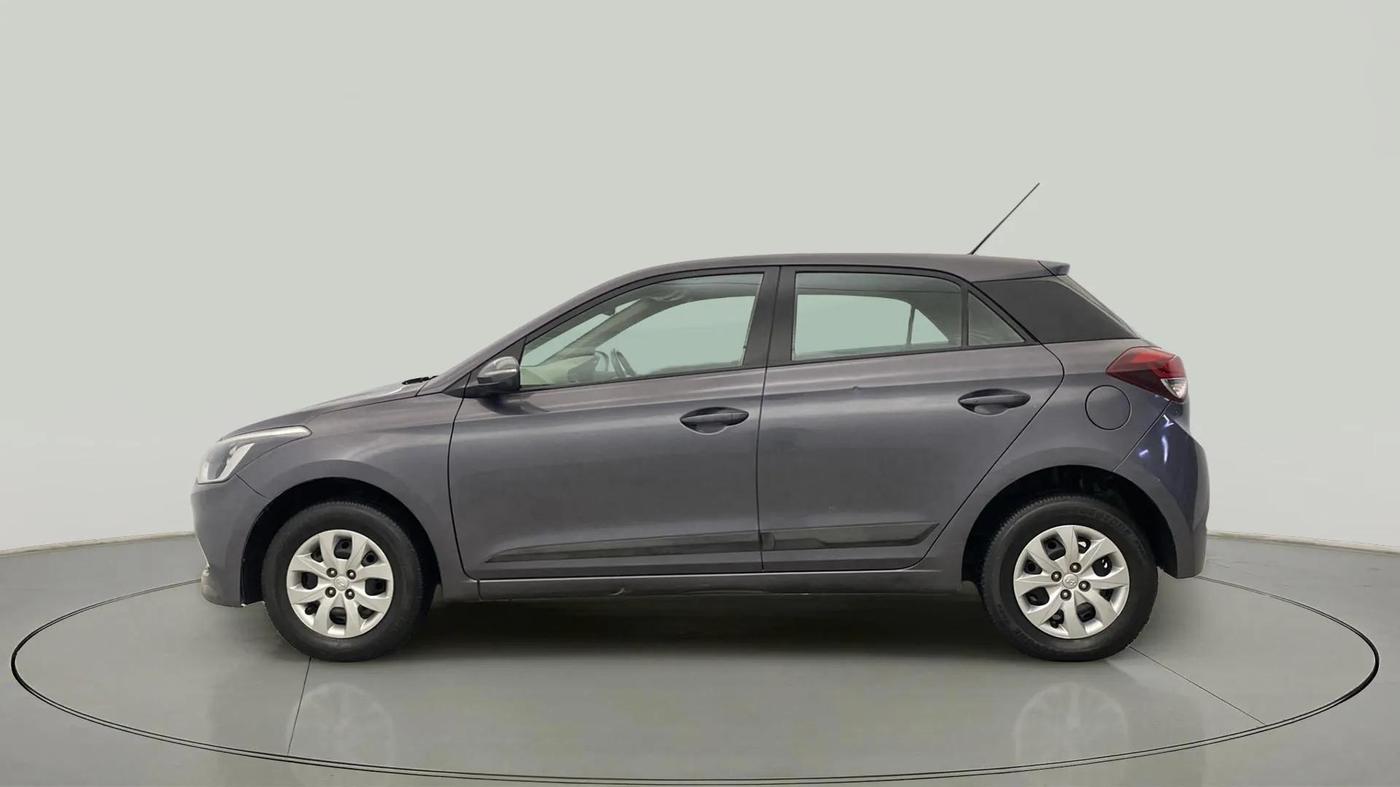2015 Hyundai Elite i20 SPORTZ 1.2, Petrol, Manual, 45,046 km, Left Side