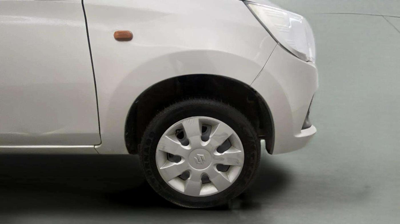 2018 Maruti Alto K10 VXI (O) AMT, Petrol, Automatic, 25,923 km, Right Front Wheel