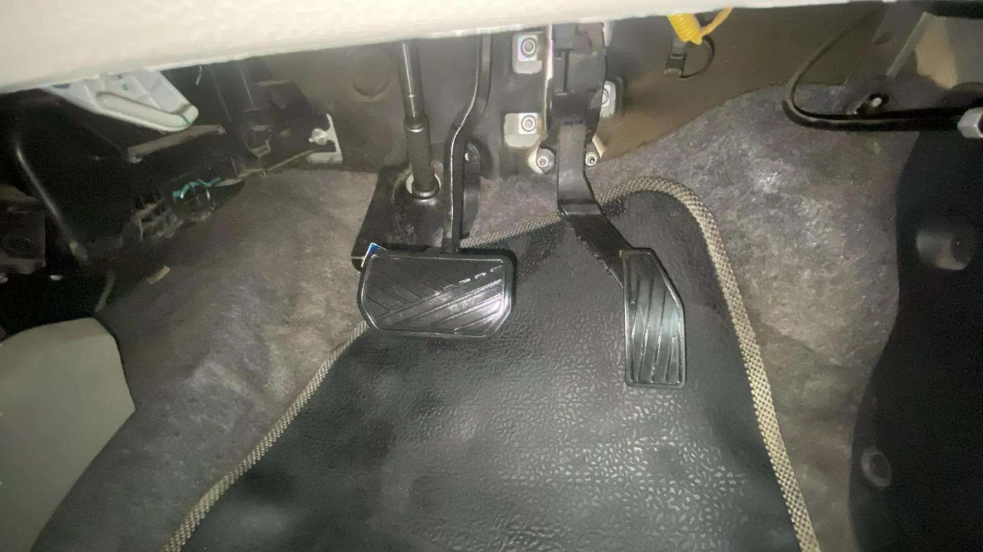 2018 Maruti Alto K10 VXI (O) AMT, Petrol, Automatic, 25,923 km, Pedals