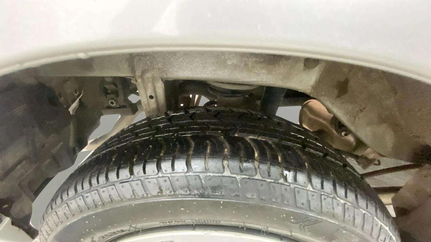 2018 Maruti Alto K10 VXI (O) AMT, Petrol, Automatic, 25,923 km, Right Rear Tyre Tread