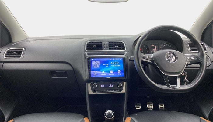 2017 Volkswagen Polo HIGHLINE1.2L, Petrol, Manual, 59,572 km, Dashboard
