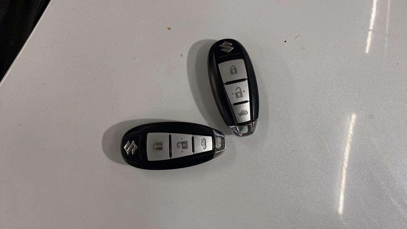 2021 Maruti Ciaz ALPHA  AT 1.5 SHVS PETROL, Petrol, Automatic, 33,684 km, Key Close Up