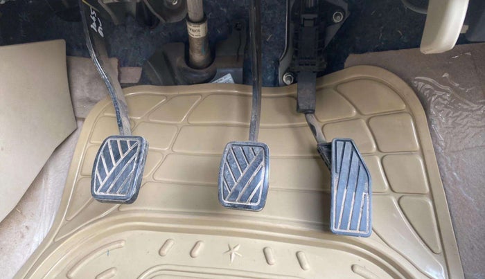 2019 Maruti Dzire VXI, Petrol, Manual, 28,670 km, Pedals